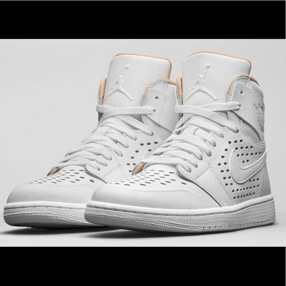 Nike Air Jordan 1 Retro High Vachetta